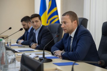 Якісна інфраструктура та своєчасна виплата зарплат і пенсій: Президент поставив завдання новому голові Донецької ОДА Павлу Кириленку