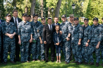 Зустріч Президента України зі звільненими українськими військовими моряками, яких утримували в Російській Федерації