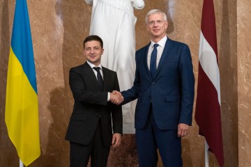 Президент України провів зустріч з Прем’єр-міністром Латвії