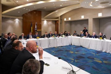 Україна хоче бачити великі інвестиції – Президент на зустрічі з представниками ділових кіл Ізраїлю