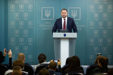 Керівник Офісу Президента України: Без медіа влада не може стати кращою, і варто це визнати