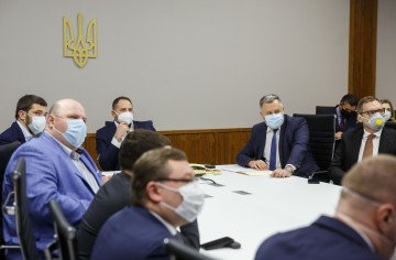 Андрій Єрмак провів селекторну нараду з головами ОДА щодо нагальних питань регіональної політики