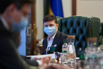 Президент провів нараду щодо запобігання поширенню COVID-19