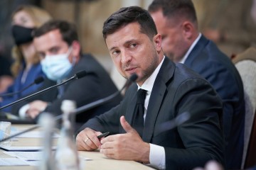 Президент обговорив з підприємцями проблеми бізнесу на Буковині