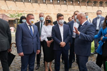 Володимиру Зеленському презентували шість туристичних «магнітів» Волині