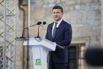 Президент на представленні Стратегії розвитку Тернопільщини: Від людей, яких ви оберете 25 жовтня, залежатиме розвиток кожного регіону