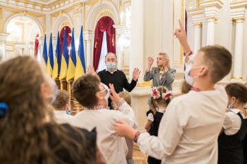 З ініціативи першої леді в Маріїнському палаці організовано екскурсії із сурдоперекладом