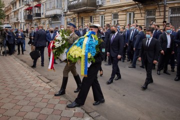 Володимир Зеленський та Анджей Дуда в Одесі вшанували пам'ять Президента Польщі Лєха Качинського