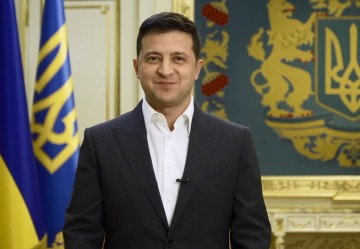 Президент України анонсував перше питання загальнонаціонального опитування: Чи потрібне довічне ув’язнення за корупцію?