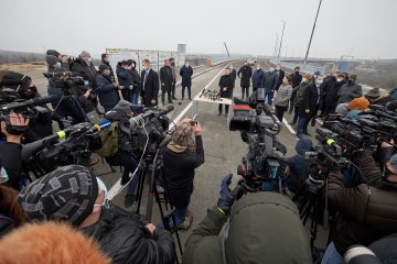 Володимир Зеленський: Українські гвинтокрили вперше полетіли на вітчизняних лопатях