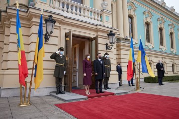 Розпочалася зустріч президентів України та Молдови