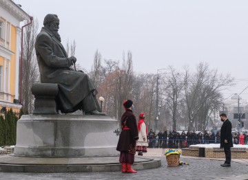 Вшанування Президентом України пам’яті Михайла Грушевського з нагоди Дня Соборності