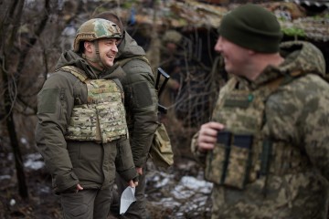 Президент побував на передовій у зоні проведення ООС на Донбасі