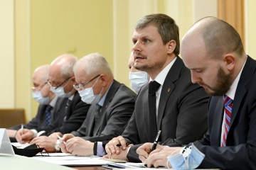 Заступник керівника Офісу Президента Роман Машовець обговорив з Групою стратегічних радників з країн НАТО загострення ситуації на Донбасі та оборонну реформу