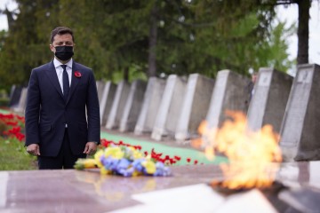 Volodymyr Zelenskyy visited the memorial 