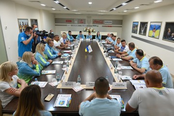 Volodymyr Zelenskyy and his wife Olena met with the athletes who will represent Ukraine at the 32nd Summer Olympics in Tokyo