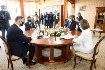 Важливо, щоб держави «Асоційованого тріо» отримали європейську перспективу – Президент України