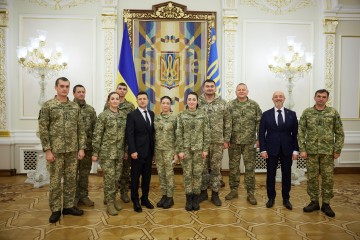 On the occasion of the Day of Assault Troops, Volodymyr Zelenskyy presented state awards