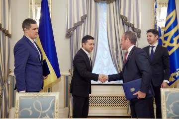 In the presence of the President of Ukraine, the Ministry of Digital Transformation and Apple signed a Memorandum of Cooperation