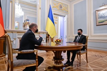 President started a meeting with the German Chancellor who is on a visit to Ukraine