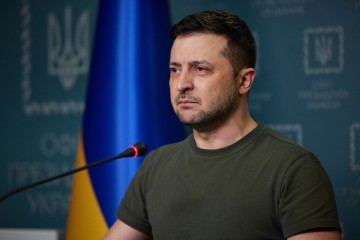 Ukrainians do not retreat, do not give up, do not stop the resistance - address by President Volodymyr Zelenskyy