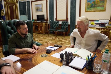 Volodymyr Zelenskyy had a meeting with British entrepreneur Richard Branson