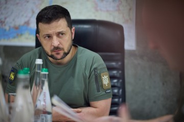 Глава держави ознайомився з поточною ситуацією на Дніпропетровщині в умовах воєнного стану