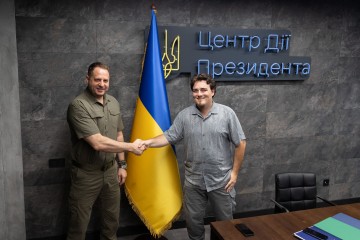 Андрій Єрмак зустрівся з бізнесменом Палмером Лакі