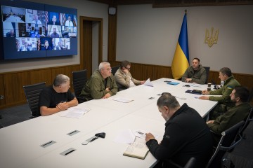 Андрій Єрмак провів відеозустріч із членами комітету зі збройних сил Палати представників США