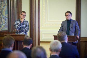 В Офісі Президента послам 30 держав презентували проект спеціального трибуналу щодо злочину агресії проти України