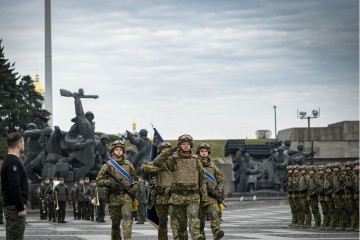 Участие Президента в торжествах по случаю 9-й годовщины Национальной гвардии Украины и выпуска офицеров Национальной академии НГУ и Киевского института НГУ