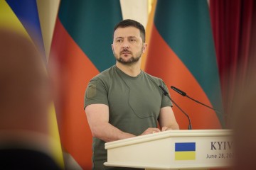 Volodymyr Zelenskyy expects the EU to cancel restrictions on importing Ukrainian food from September 15