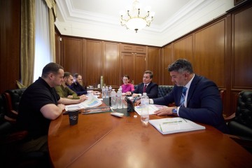 Oleksiy Kuleba meets with director of International Republican Institute in Ukraine