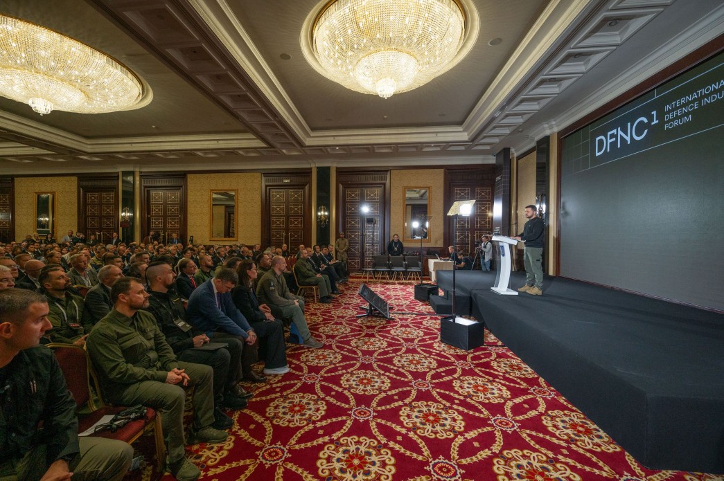 Президент принял участие в первом Международном форуме оборонных индустрий 30 сентября 2023 года.