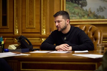 Володимир Зеленський провів телефонну розмову з головою уряду Іспанії