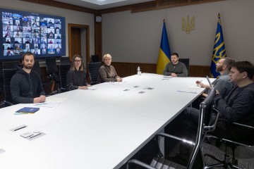 «Єдині новини» – один із ключових етапів в історії незламності нашої держави – Президент під час зустрічі з представниками телемарафону