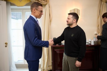 Президент України в Мюнхені зустрівся з обраним Президентом Фінляндії