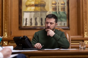 Володимир Зеленський провів телефонну розмову з Шарлем Мішелем