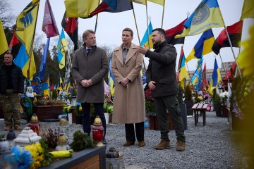 У Львові Володимир Зеленський і Метте Фредеріксен ушанували пам’ять загиблих захисників України