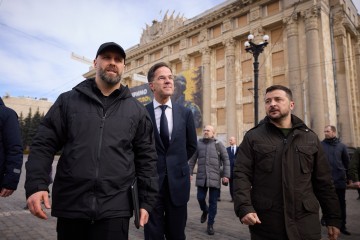 President of Ukraine and the Prime Minister of the Netherlands saw the buildings damaged by Russian shelling of Kharkiv and honored the memory of children killed by Russian aggression