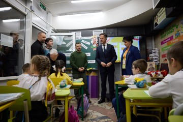 Volodymyr Zelenskyy and Mark Rutte visited the metro school in Kharkiv