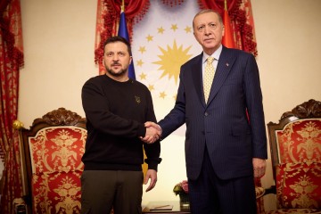 Volodymyr Zelenskyy handed over a list of Ukrainian citizens detained by Russia during the meeting with Recep Tayyip Erdoğan