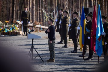 The fate of Ukraine and the capital was decided in the battles for the towns and villages of Kyiv region – Volodymyr Zelenskyy honored the memory of the warriors fallen in the battle for Moshchun