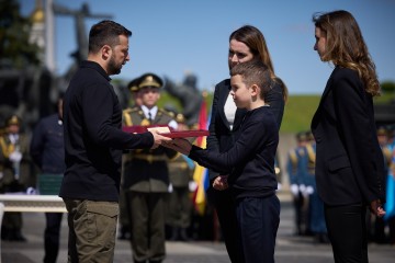 May Those Whose Courage and Strength Preserve Life on Earth Never Fade from People's Memory – The President Presented Awards on the Day of Remembrance and Victory over Nazism