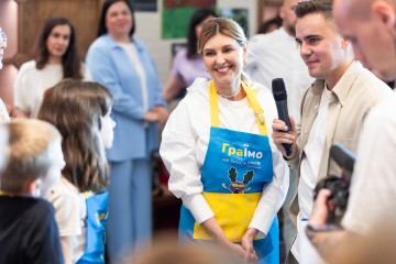 Olena Zelenska Took Part in the Final of the Healthy Eating Game