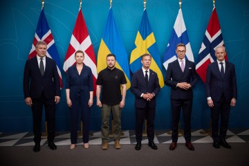 Volodymyr Zelenskyy Met with the President of Finland and the Prime Ministers of Denmark, Norway and Iceland