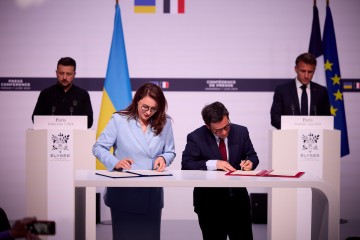 Defense Cooperation, Restoration of Critical Infrastructure, and Use of Nuclear Energy for Peaceful Purposes: Ukraine and France Have Signed Four Documents