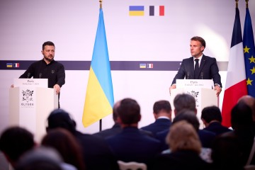 Supply of Aircraft, Training for Pilots and Engineers, and Joint Production of Ammunition: Results of the Meeting between the Presidents of Ukraine and France