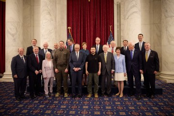 President of Ukraine Met with U.S. Senate Delegation Led by Leaders of Both Parties