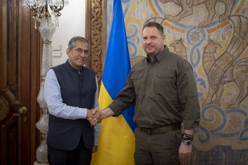 Andriy Yermak and Deputy Advisor to the Prime Minister of India Discussed the Frontline Situation and Peace Formula Implementation